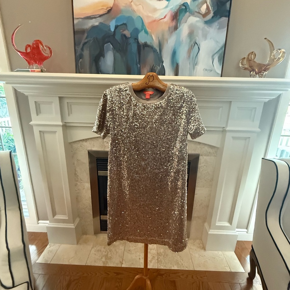 Joe Fresh Size XS Champagne Sequin Short Sleeve Dress
